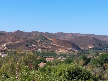 Terreno para Venda em Silves