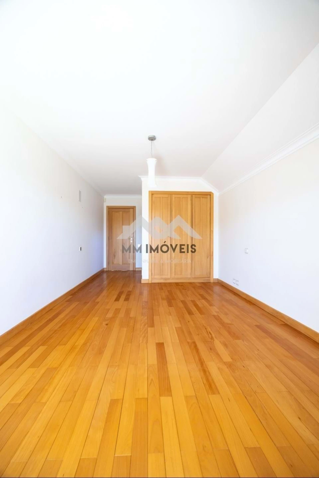 Moradia T5 para Venda em Grijo Foto 30