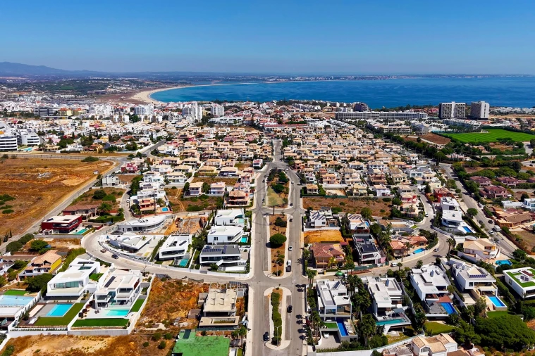 Moradia T3 para Venda em Lagos (São Sebastião e Santa Maria) Foto 16