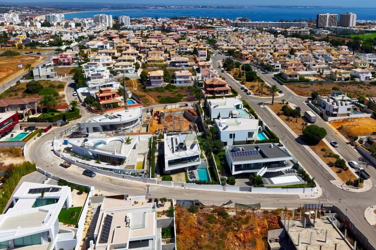 Moradia T3 para Venda em Lagos (São Sebastião e Santa Maria) Foto 6