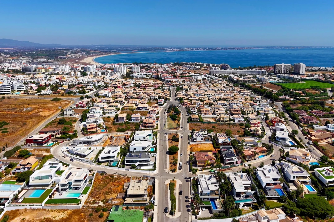 Moradia T3 para Venda em Lagos (São Sebastião e Santa Maria) Foto 16