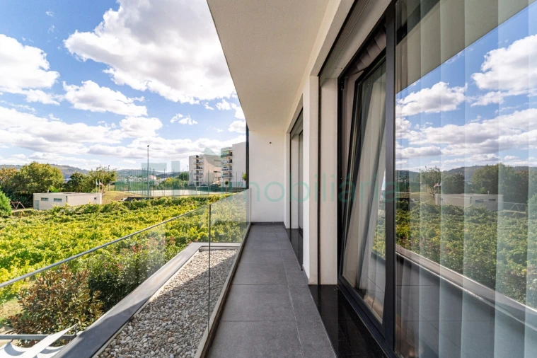 Moradia T3 para Venda em Caldas de Vizela (São Miguel e São João) Foto 35