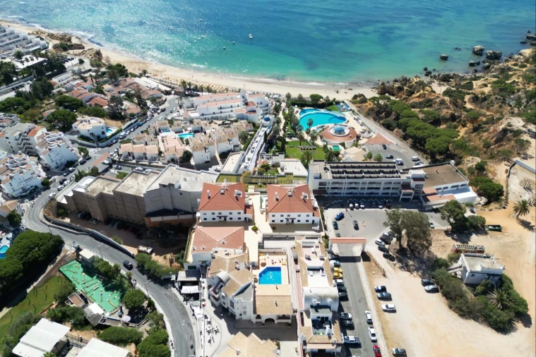 Apartamento T1 para Venda em Albufeira e Olhos de Água Foto 2