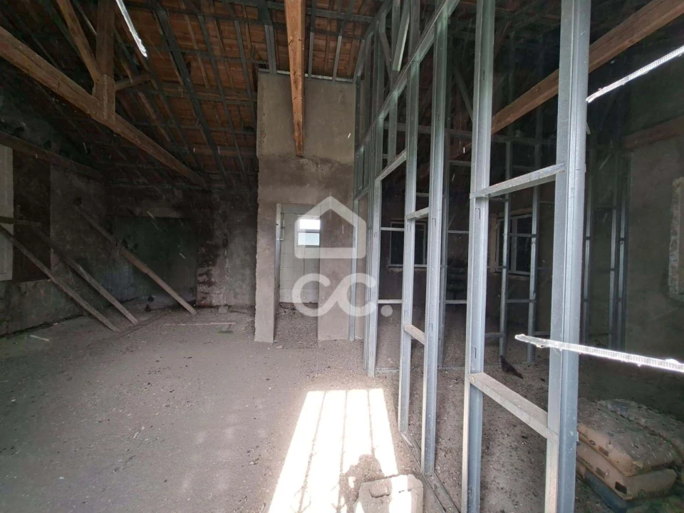 Moradia T2 para Venda em Feteira Foto 10