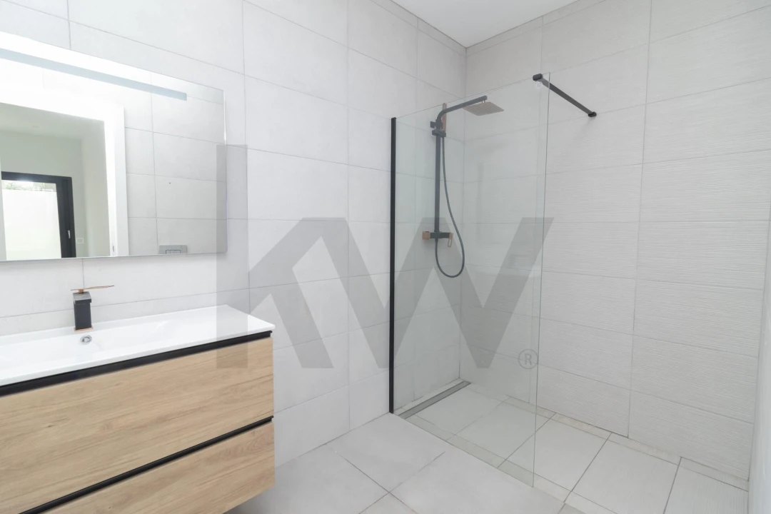 Moradia T3 para Venda em São Brás de Alportel Foto 40