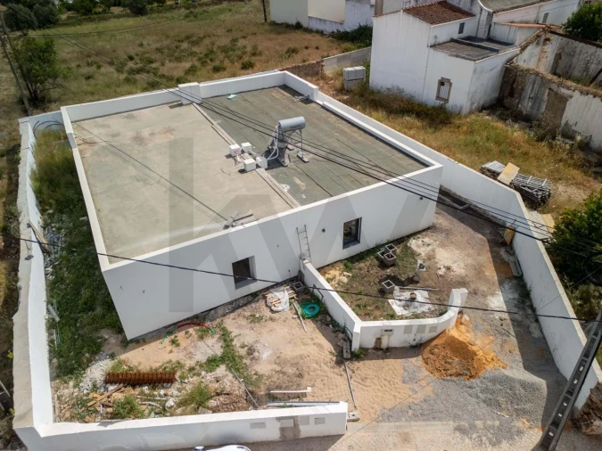 Moradia T3 para Venda em São Brás de Alportel Foto 4