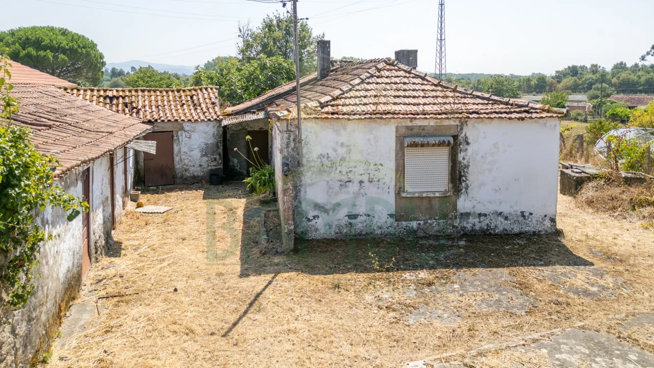 Moradia T1 para Venda em Valença, Cristelo Covo e Arão Foto 1