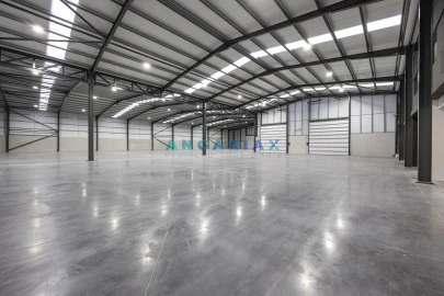 Armazém para Venda em Maiorga