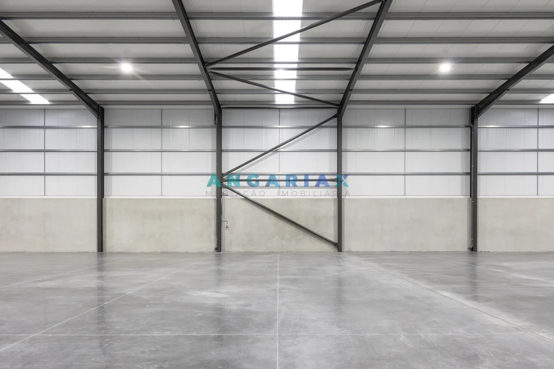 Armazém para Venda em Maiorga Foto 36