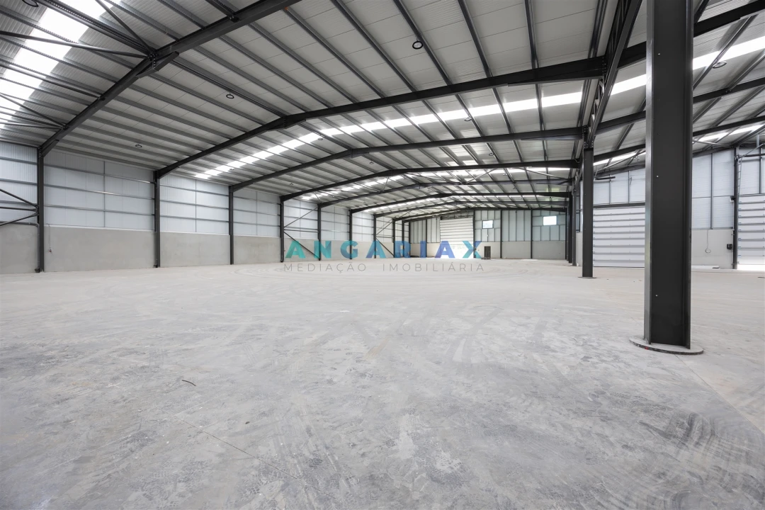 Armazém para Venda em Maiorga Foto 13