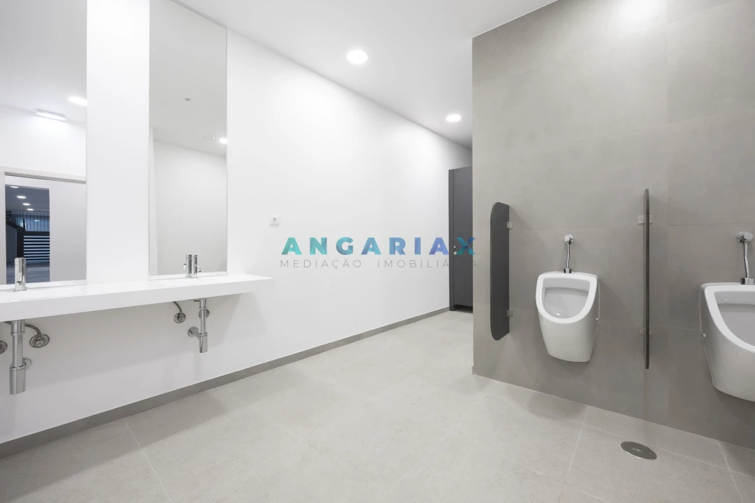 Armazém para Venda em Maiorga Foto 22