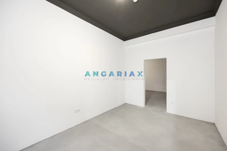 Armazém para Venda em Maiorga Foto 53