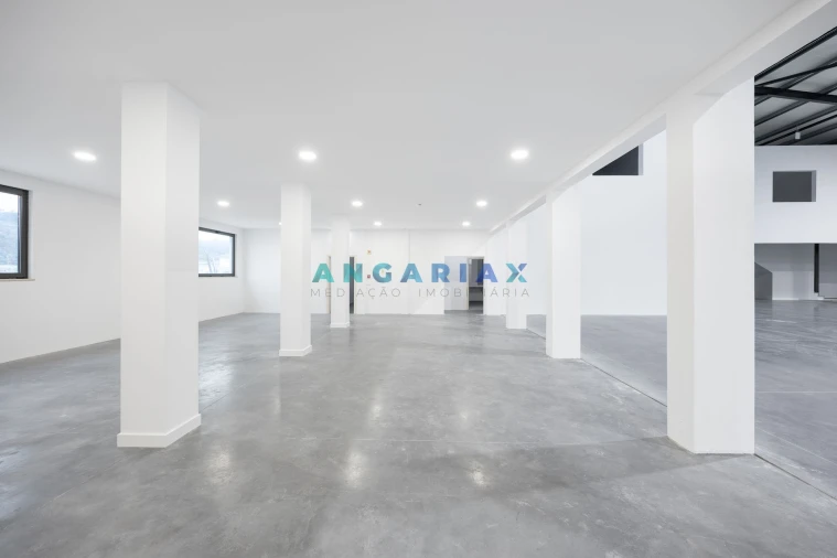 Armazém para Venda em Maiorga Foto 17