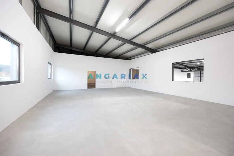 Armazém para Venda em Maiorga Foto 60