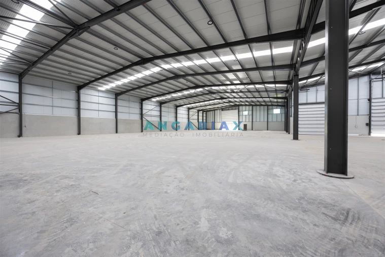 Armazém para Venda em Maiorga Foto 12