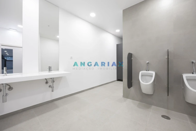 Armazém para Venda em Maiorga Foto 22