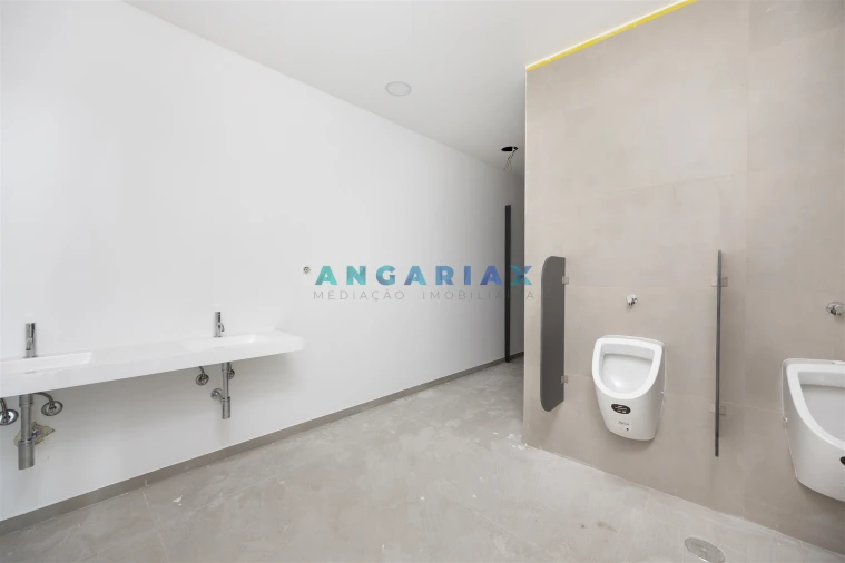 Armazém para Venda em Maiorga Foto 20