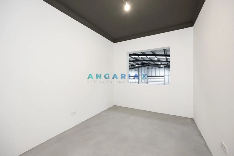 Armazém para Venda em Maiorga Foto 54