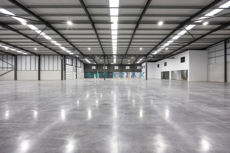 Armazém para Venda em Maiorga Foto 32