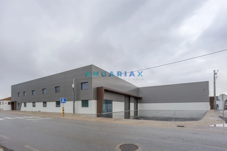 Armazém para Venda em Maiorga Foto 5