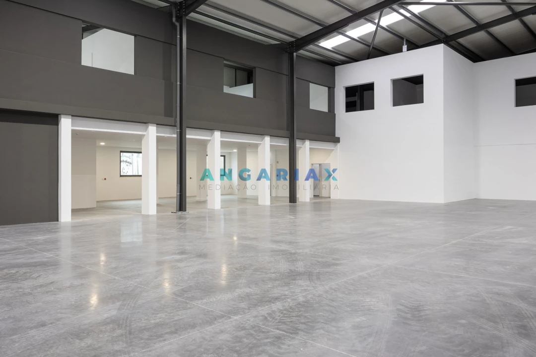 Armazém para Venda em Maiorga Foto 40