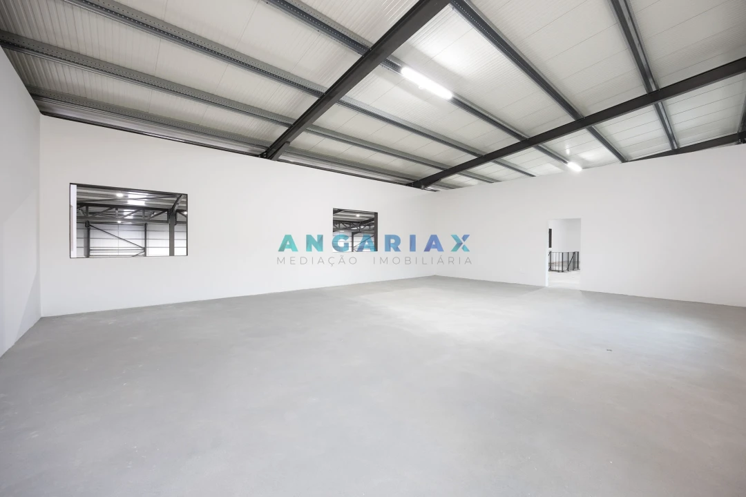 Armazém para Venda em Maiorga Foto 59