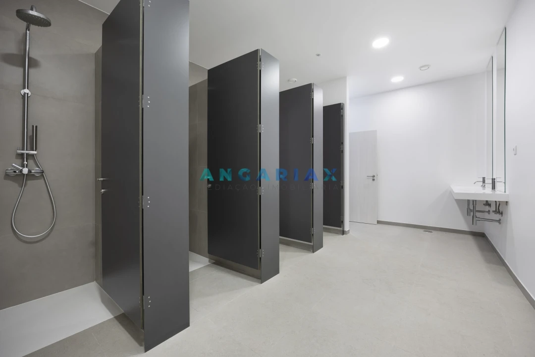 Armazém para Venda em Maiorga Foto 26