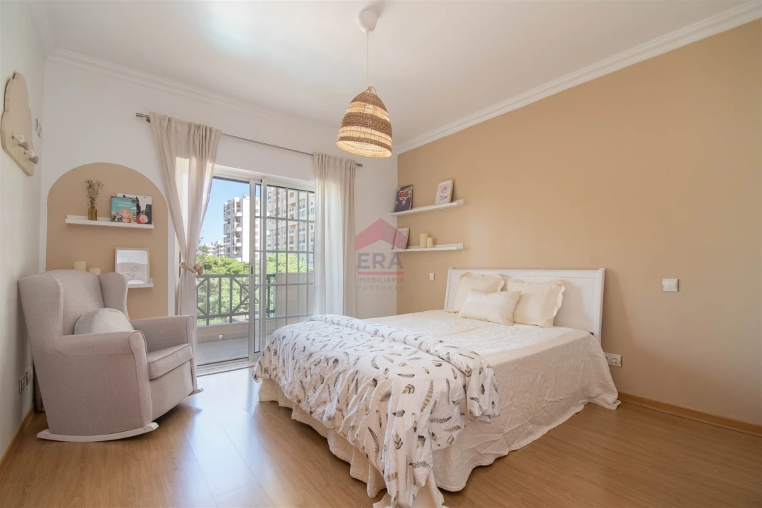 Moradia T3 para Venda em Faro (Sé e São Pedro) Foto 15