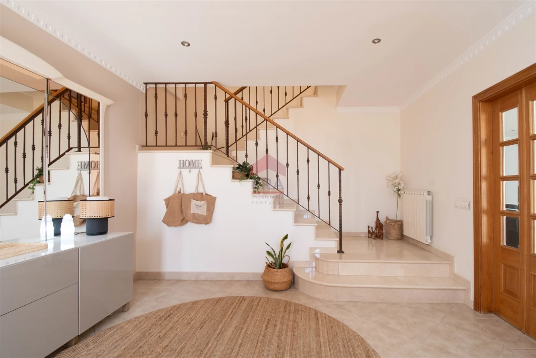 Moradia T3 para Venda em Faro (Sé e São Pedro) Foto 3