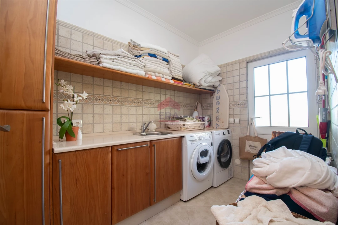 Moradia T3 para Venda em Faro (Sé e São Pedro) Foto 10