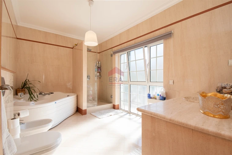 Moradia T3 para Venda em Faro (Sé e São Pedro) Foto 21