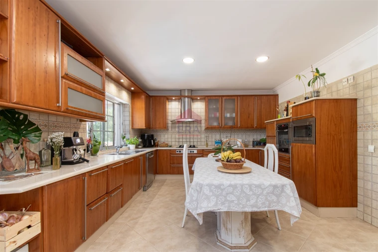 Moradia T3 para Venda em Faro (Sé e São Pedro) Foto 8