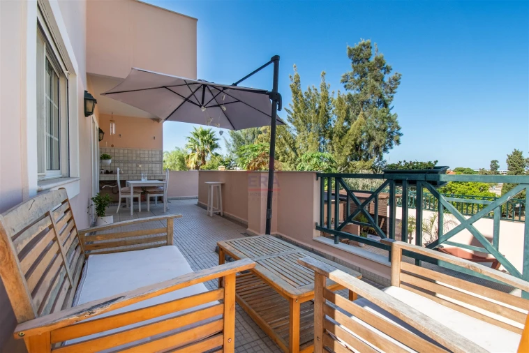 Moradia T3 para Venda em Faro (Sé e São Pedro) Foto 24