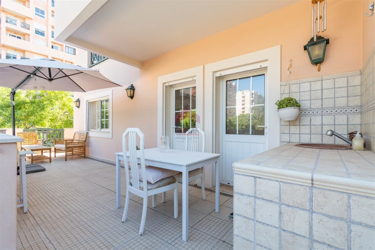 Moradia T3 para Venda em Faro (Sé e São Pedro) Foto 23