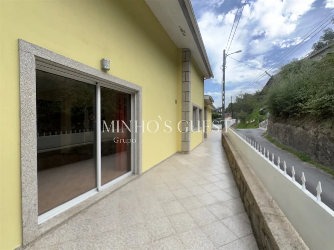 Moradia T4 para Venda em Rio Caldo Foto 31