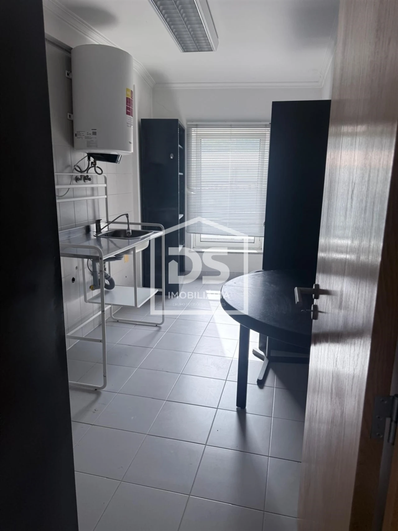 Apartamento T1 para Venda em Lobrigos (São Miguel e São João Baptista) e Sanhoane Foto 3