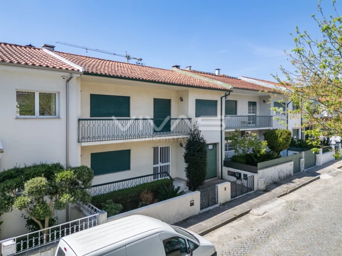 Moradia T4 para Venda em Gualtar Foto 4