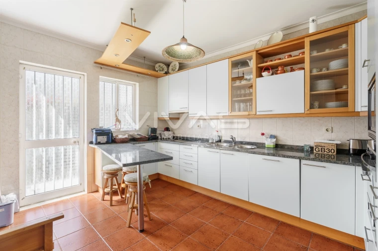 Moradia T4 para Venda em Gualtar Foto 9