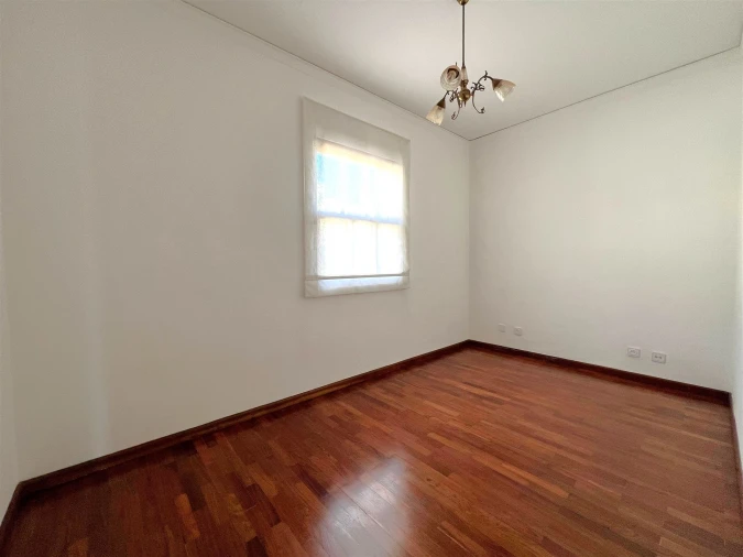 Moradia T5 para Arrendamento em Ramalde Foto 27