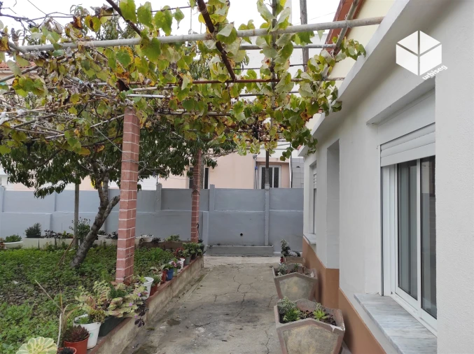 Moradia T3 para Venda em Buarcos Foto 4