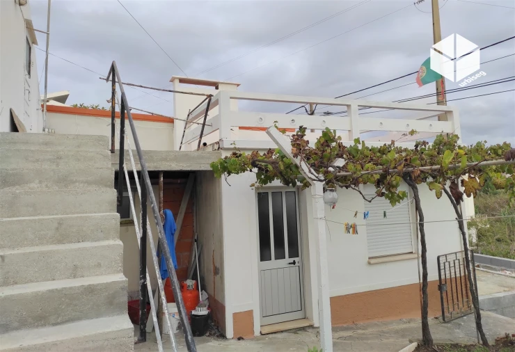 Moradia T3 para Venda em Buarcos Foto 7