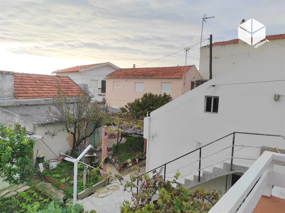 Moradia T3 para Venda em Buarcos Foto 11