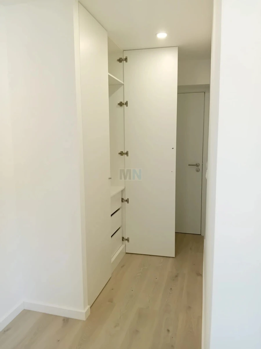 Apartamento T4 para Venda em Santo Antonio dos Olivais Foto 18