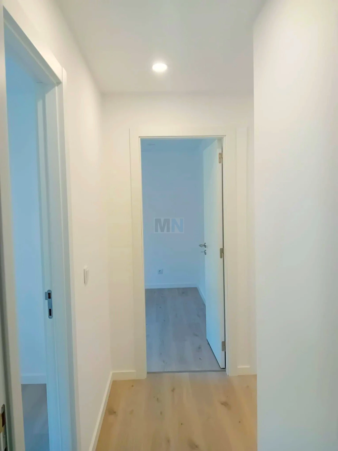 Apartamento T4 para Venda em Santo Antonio dos Olivais Foto 19