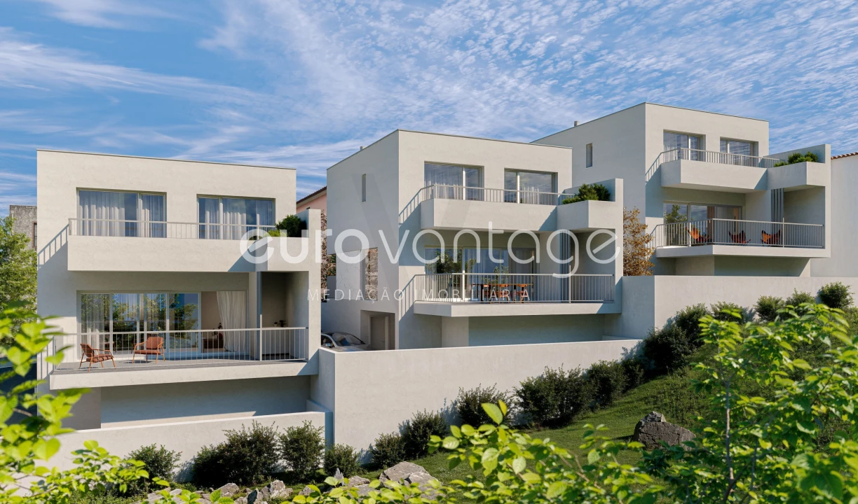 Moradia T3 para Venda em Batalha Foto 3