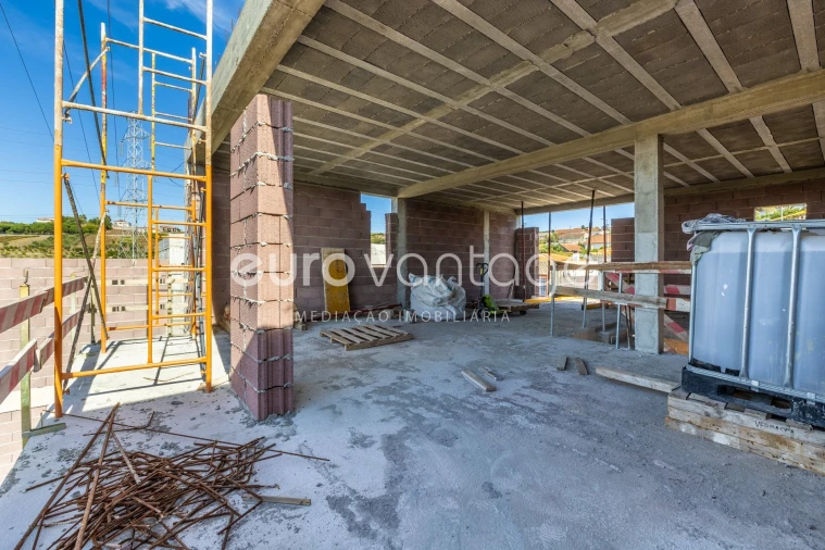 Moradia T3 para Venda em Batalha Foto 17