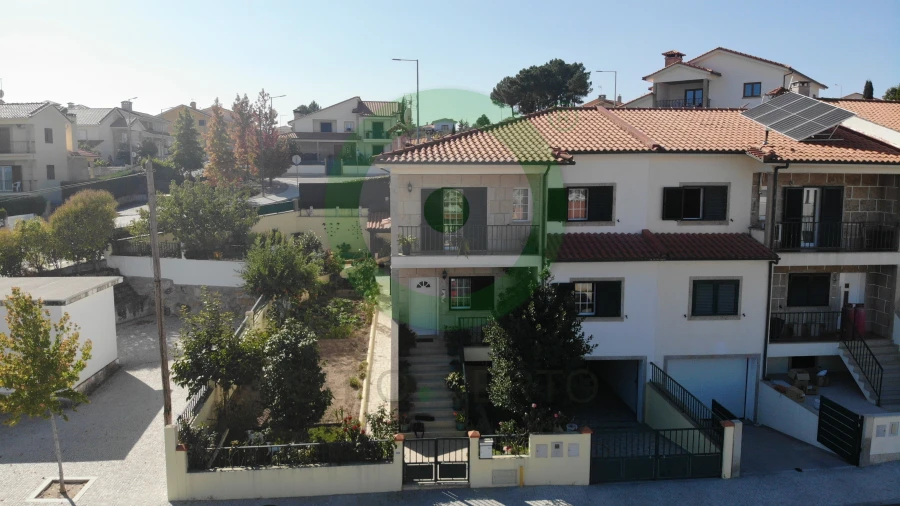 Moradia T7 para Venda em Valpaços e Sanfins Foto 1