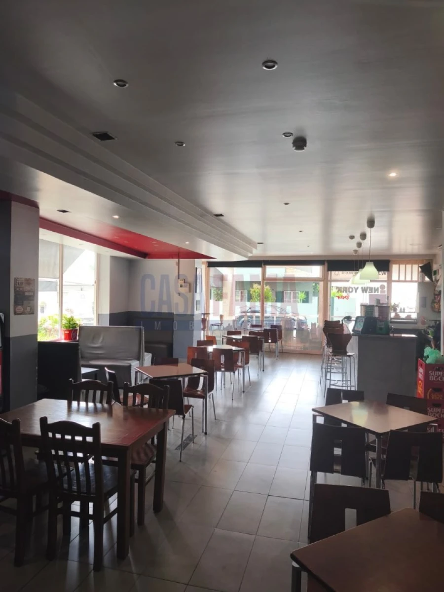 Negócio para Venda em Lousado Foto 3