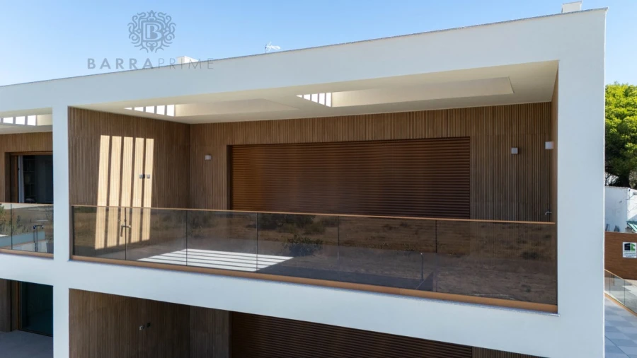 Apartamento T2 para Venda em Quarteira Foto 8