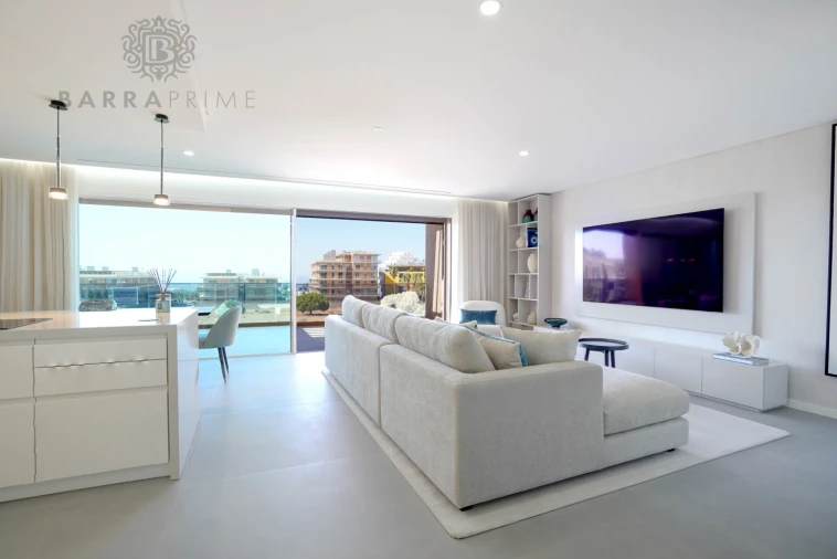 Apartamento T2 para Venda em Quarteira Foto 16